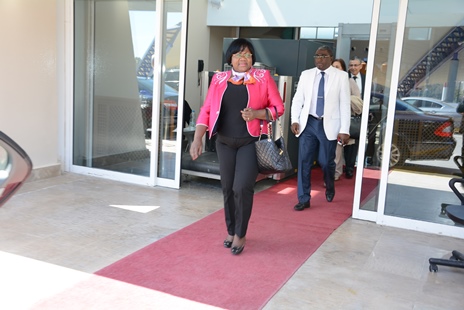 arrivee-ministre-marie-francoise-dikoumba-casablanca-29-mars-2015